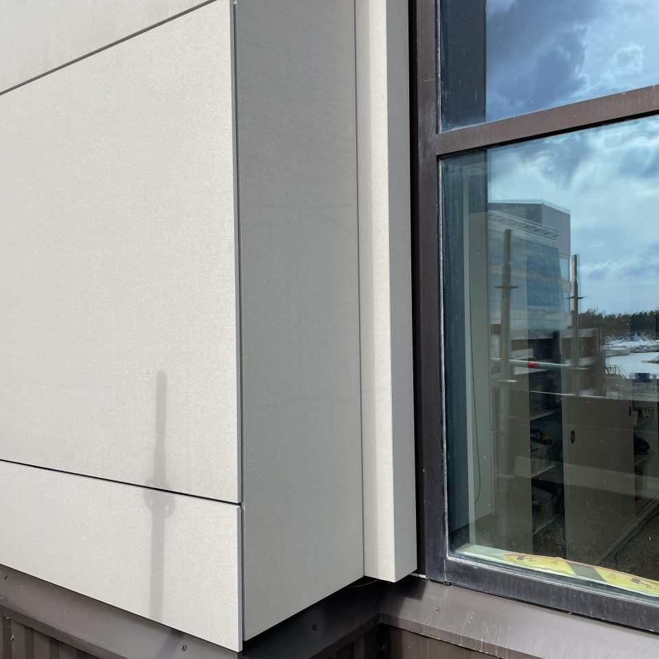 Keilaniemi A-Torni, Paviljonki ja Kolmioparkki